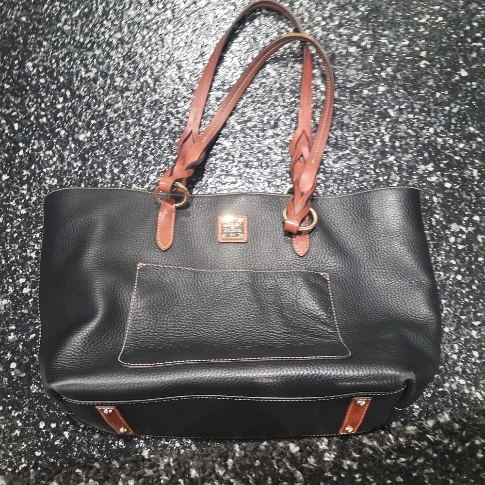 Dooney & Bourke tote